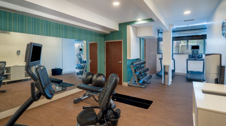Holiday Inn Express & Suites Dahlonega Health Club