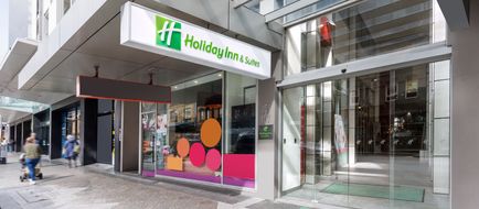 Holiday Inn & Stes Sydney Bondi Junction Exterior