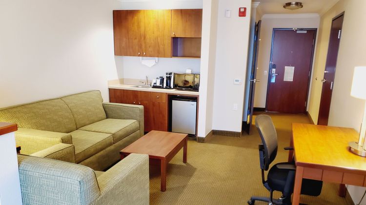 Holiday Inn Express NW Downtown Room
