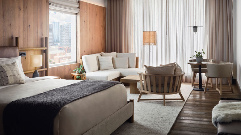 <b>1 Hotel Nashville Suite</b>. Images powered by <a href="https://www.leonardoworldwide.com/" title="Leonardo Worldwide" target="_blank">Leonardo</a>.