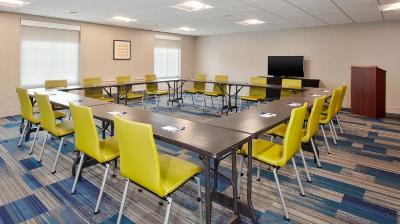 <b>Holiday Inn Express Meeting</b>. Images powered by <a href="https://www.leonardoworldwide.com/" title="Leonardo Worldwide" target="_blank">Leonardo</a>.