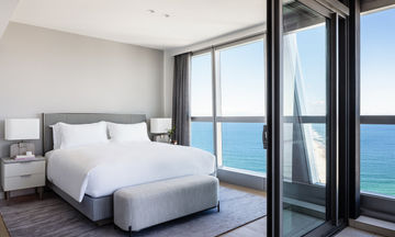 Langham, Gold Coast & Jewel Residences