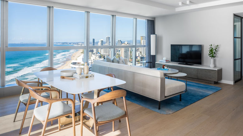 <b>Langham, Gold Coast & Jewel Residences Room</b>. Images powered by <a href="https://www.leonardoworldwide.com/" title="Leonardo Worldwide" target="_blank">Leonardo</a>.