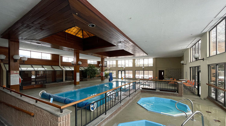 Cortina Inn Rutland/Killington Pool