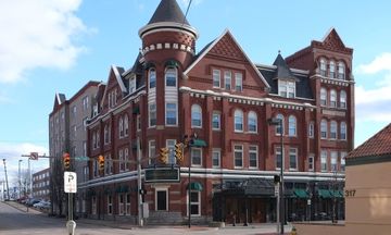 Blennerhassett Hotel