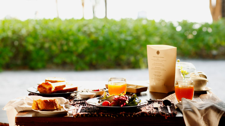 OUTRIGGER Phi Phi Island Resort Restaurant