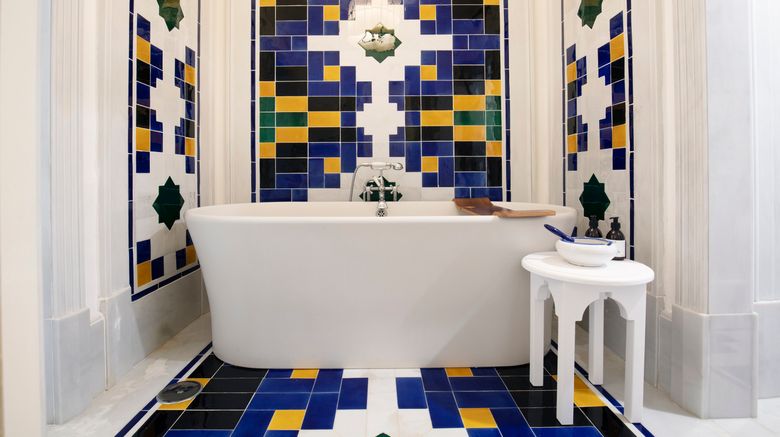 <b>Treville Positano Room</b>. Images powered by <a href="https://www.leonardoworldwide.com/" title="Leonardo Worldwide" target="_blank">Leonardo</a>.
