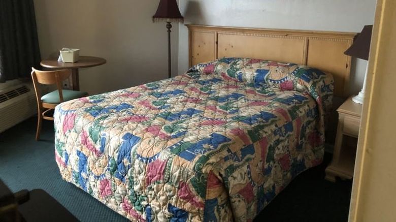 <b>Gazebo Inn Oceanfront Room</b>. Images powered by <a href="https://www.leonardoworldwide.com/" title="Leonardo Worldwide" target="_blank">Leonardo</a>.