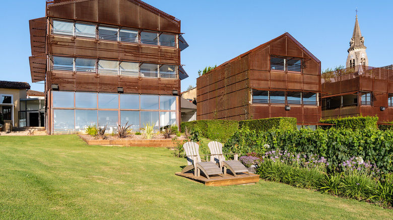 Hotel Saint James Bouliac Exterior. Images powered by <a href="https://www.leonardoworldwide.com" target="_blank" rel="noopener">Leonardo</a>.