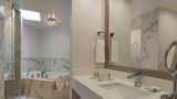 White Oaks Conference Resort and Spa Room