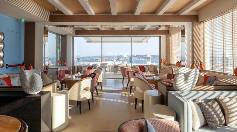 <b>Des Etrangers Grand Hotel Recreation</b>. Images powered by <a href="https://www.leonardoworldwide.com/" title="Leonardo Worldwide" target="_blank">Leonardo</a>.