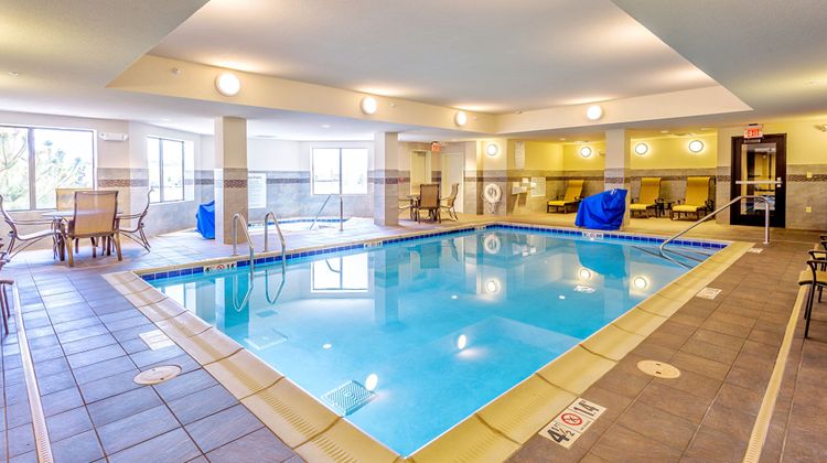 Holiday Inn Express & Suites Billings Pool