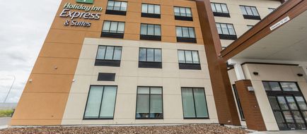 Holiday Inn Express & Suites Edmonton N Exterior