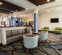 Holiday Inn Express & Suites Edmonton N Lobby