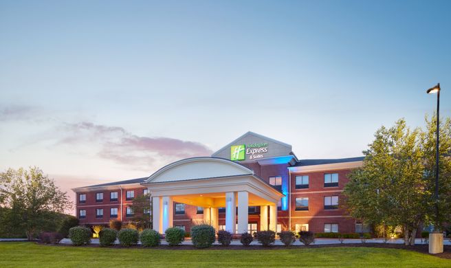 Holiday Inn Express & Suites Bridgeport Exterior
