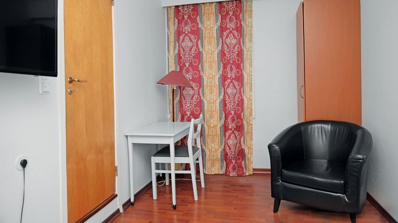 <b>Hardanger Hotel Room</b>. Images powered by <a href="https://www.leonardoworldwide.com/" title="Leonardo Worldwide" target="_blank">Leonardo</a>.