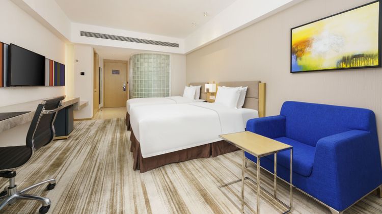 Holiday Inn Express Shenyang Tawan Room
