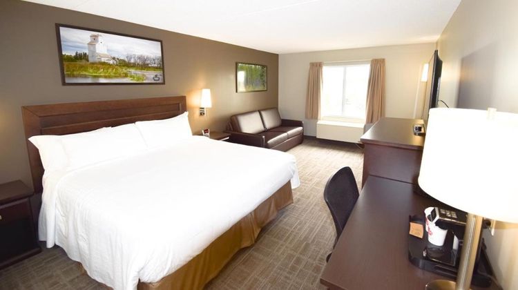 Canad Inns Club Regent Casino Hotel Room