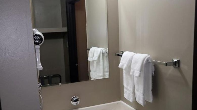 <b>Canad Inns Portage la Prairie Room</b>. Images powered by <a href="https://www.leonardoworldwide.com/" title="Leonardo Worldwide" target="_blank">Leonardo</a>.