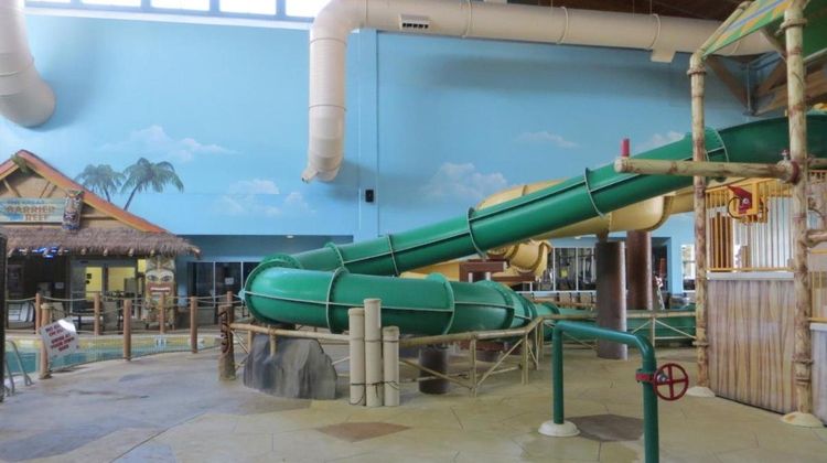 Canad Inns Grand Forks Recreation