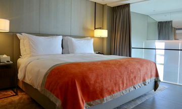 Jumeirah Guangzhou Hotel