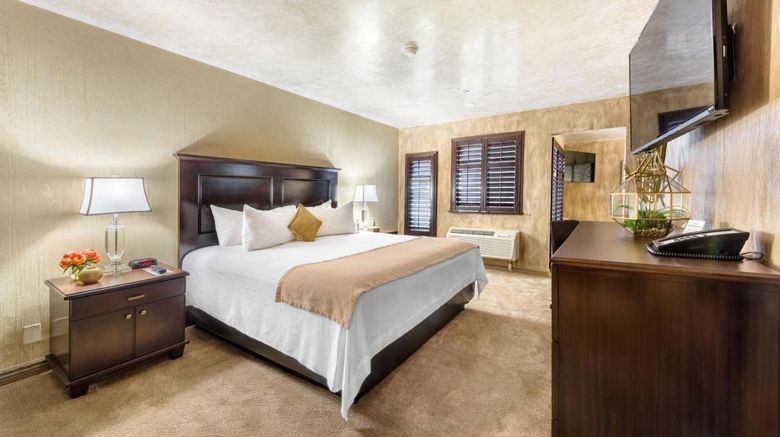 <b>Ellis Island Hotel & Casino Room</b>. Images powered by <a href="https://leonardo.com/" title="Leonardo Worldwide" target="_blank">Leonardo</a>.