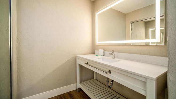 Perry's Ocean Edge Resort Room