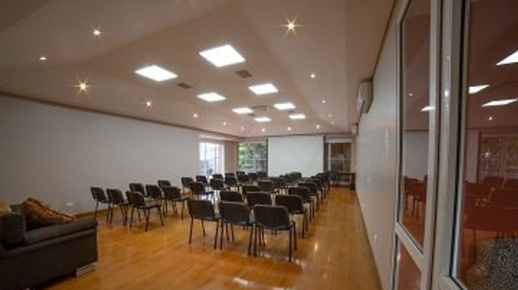 Porton de la Cabrera Suites Hotel Meeting
