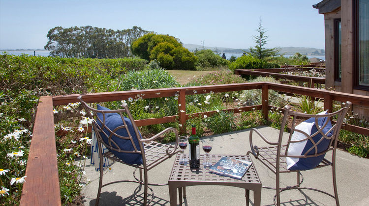 Inn At The Tides Room
