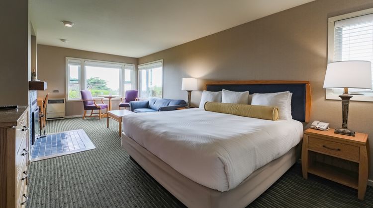 Inn At The Tides Room