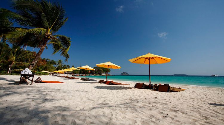 OUTRIGGER Phi Phi Island Resort Beach