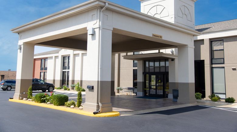 <b>Holiday Inn Express Marshfield Exterior</b>. Images powered by <a href="https://www.leonardoworldwide.com/" title="Leonardo Worldwide" target="_blank">Leonardo</a>.