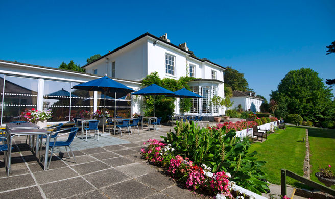 Penmere Manor Hotel Exterior