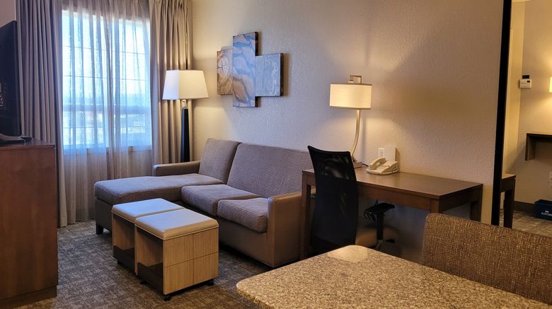 <b>Staybridge Suites Calgary Airport Suite</b>. Images powered by <a href="https://www.leonardoworldwide.com/" title="Leonardo Worldwide" target="_blank">Leonardo</a>.