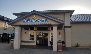 Arden Star Hotel