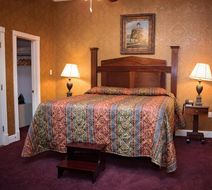 Quarter House Resort Room