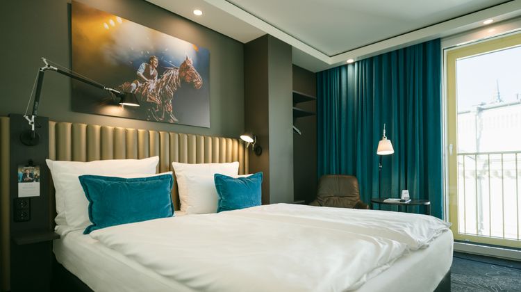Motel One Berlin-Ku'Damm Exterior