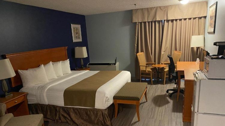 Northern Star Hotel & Convention Centre Room
