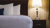 <b>Redwood Inn & Suites Room</b>. Images powered by <a href="https://www.leonardoworldwide.com/" title="Leonardo Worldwide" target="_blank">Leonardo</a>.