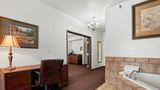 USA Stay Hotel & Suites Room