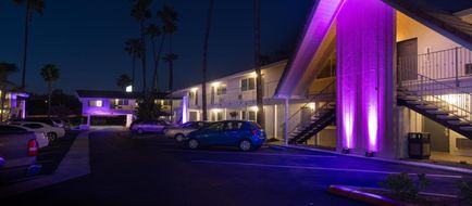 Hotel Iris Exterior