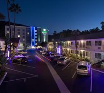 Hotel Iris Exterior