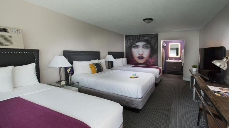 <b>Hotel Iris Room</b>. Images powered by <a href="https://www.leonardoworldwide.com/" title="Leonardo Worldwide" target="_blank">Leonardo</a>.