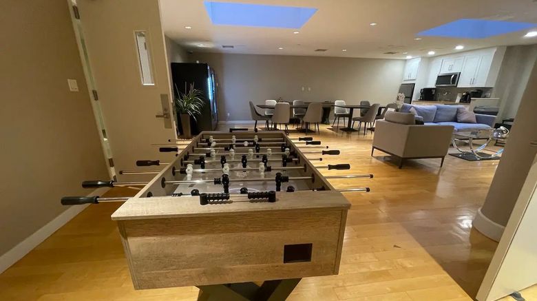 <b>National at 888 6th Avenue Room</b>. Images powered by <a href="https://www.leonardoworldwide.com/" title="Leonardo Worldwide" target="_blank">Leonardo</a>.