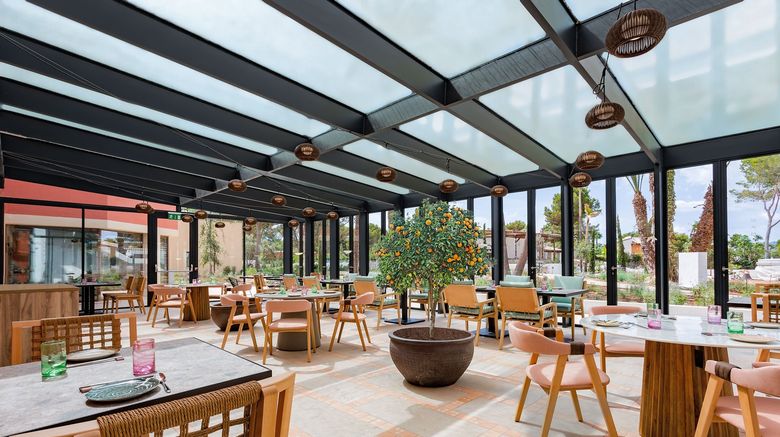 <b>Kimpton Aysla Mallorca Restaurant</b>. Images powered by <a href="https://www.leonardoworldwide.com/" title="Leonardo Worldwide" target="_blank">Leonardo</a>.