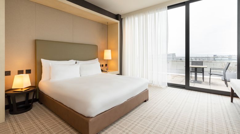 <b>Crowne Plaza Geneva Suite</b>. Images powered by <a href="https://www.leonardoworldwide.com/" title="Leonardo Worldwide" target="_blank">Leonardo</a>.