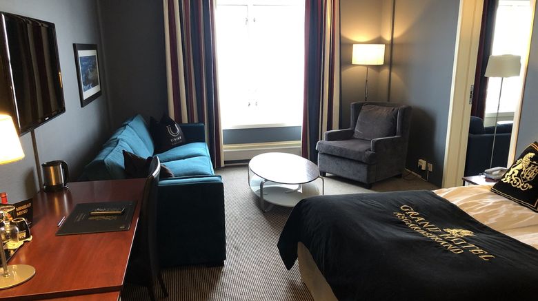 <b>Grand Hotel Asgardstrand Suite</b>. Images powered by <a href="https://www.leonardoworldwide.com/" title="Leonardo Worldwide" target="_blank">Leonardo</a>.