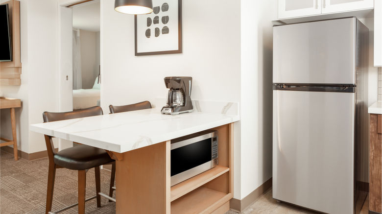<b>Staybridge Sts San Bernardino-Loma Linda Room</b>. Images powered by <a href="https://www.leonardoworldwide.com/" title="Leonardo Worldwide" target="_blank">Leonardo</a>.