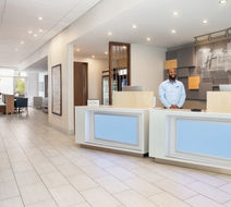 Holiday Inn Express & Sts Austin North Lobby