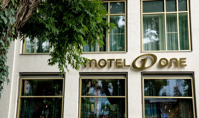 Motel One Graz Exterior